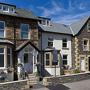 Thornbank House Offering Breakfast And With The Use Of Free Local Health Club